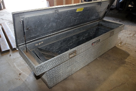 Diamond Plate Bed Mountable Tool Chest