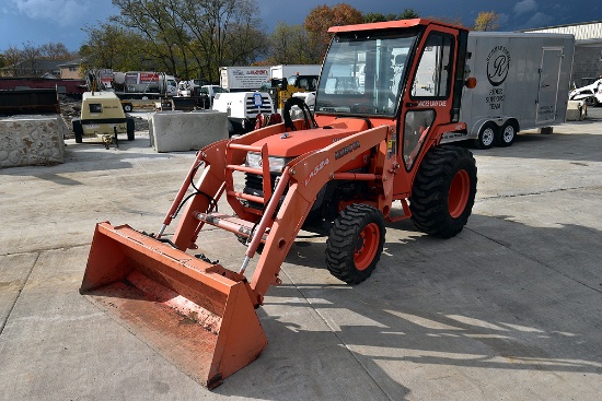 Kubota L2800HST-F Tractor