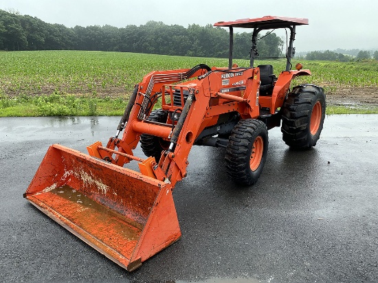 Kubota M9000 Front End Loader Tractor