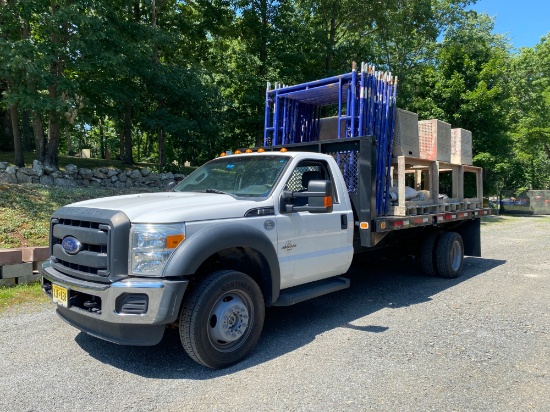 2016 Ford F550 Super Duty Regular Cab Single Axle Flatbed Truck