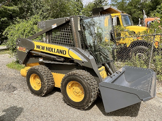 New Holland L180 Skid Steer Loader