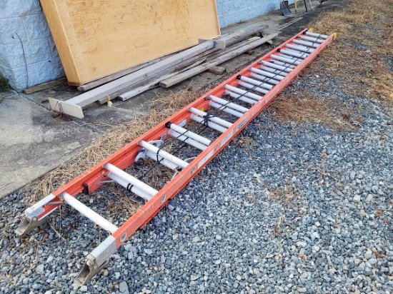 Louisville 32' Extension Ladder