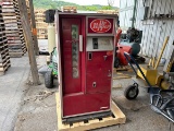 Vintage Dr Pepper Vending Machine