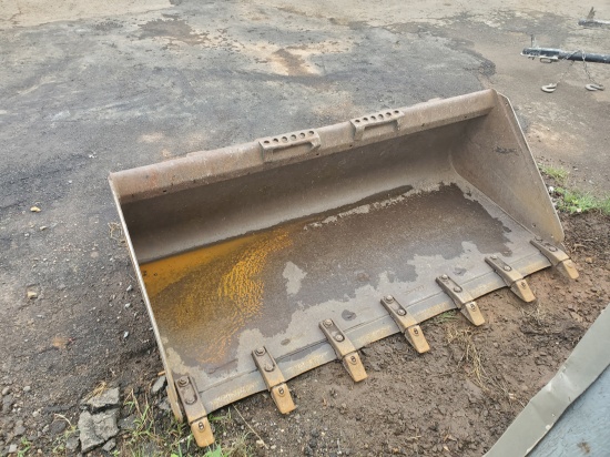 Bobcat 66" Skid Steer Bucket Attachment