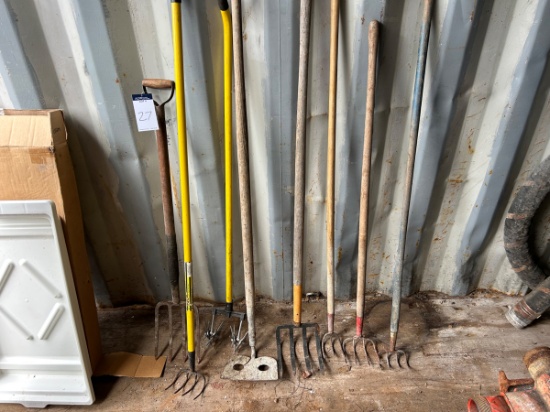 Group of (8) Ass't Yard Tools