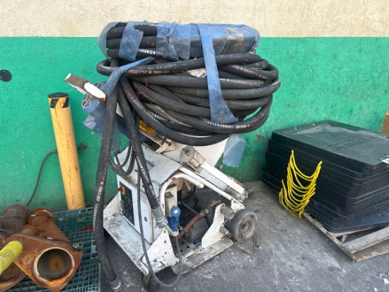 Machine Technologies Plastering and Stucco Machine