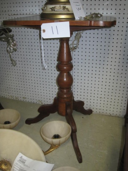 Tilt Top Table