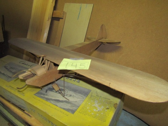 Model Airplane