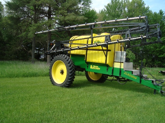 1500 gal sprayer Specialties Sprayer