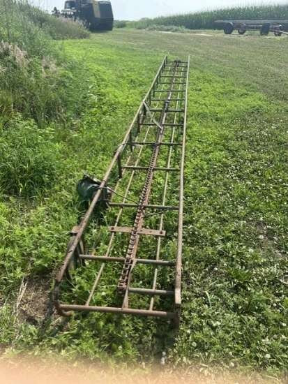 Malco 25-Foot Electric Bale Elevator