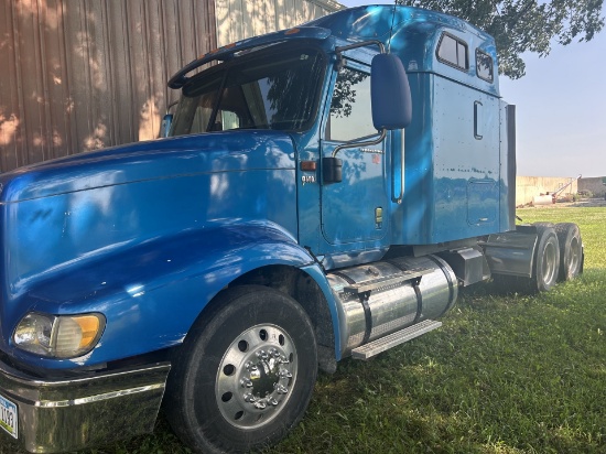 2007 International 9400 Sleeper Truck