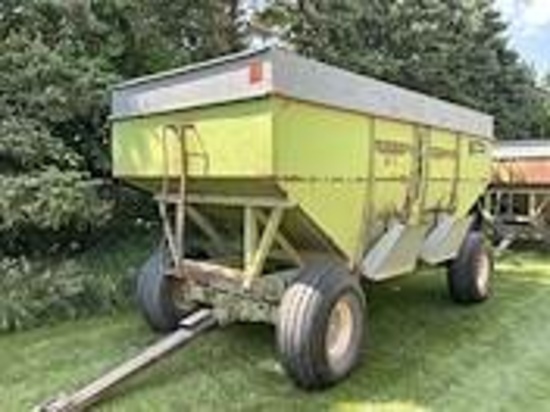 Parker 4000 Gravity Wagon No. 4