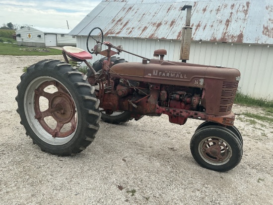 Farmall H Tractor