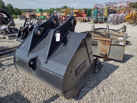 22 Bobcat Digging Excavator Bucket (QEA 6995)