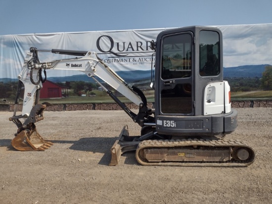 17 Bobcat E35i Excavator (QEA 8408)