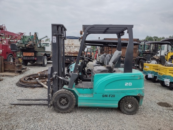 Dig Master DM-F20 Forklift (QEA 5336)