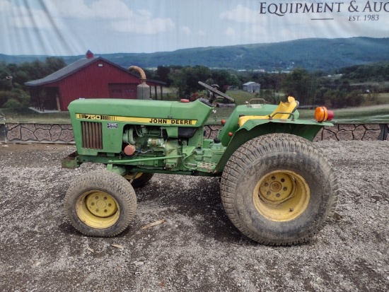 John Deere 750 Tractor (QEA 8816)