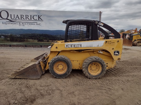 John Deere 317 Skid Loader (QEA 4905)