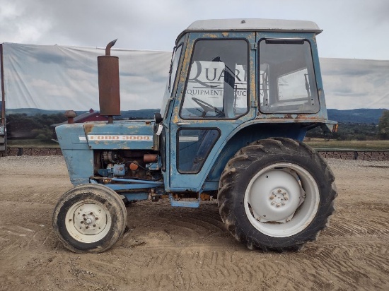Ford 3000 Tractor (QEA 4909)