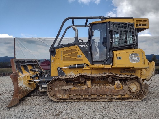 23 John Deere 700L Dozer (QEA 6192)