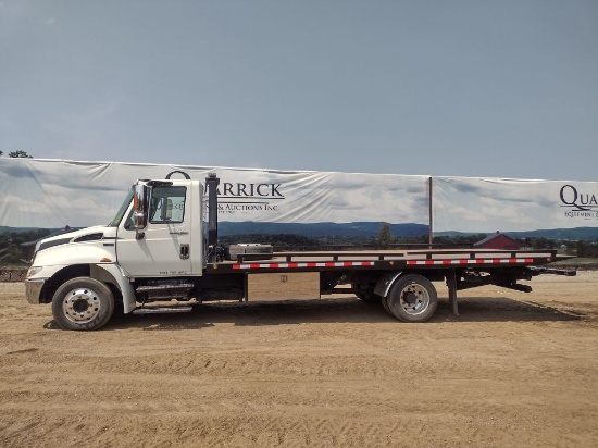 13 International DuraStar 4300 Roll Back Truck^TIT (QEA 4846)