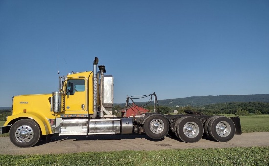 14 Kenworth W900 Tractor Truck^TITLE^ (QEA 4876)