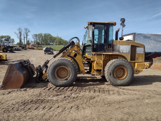06 Cat 930G Wheel Loader (QEA 6389)