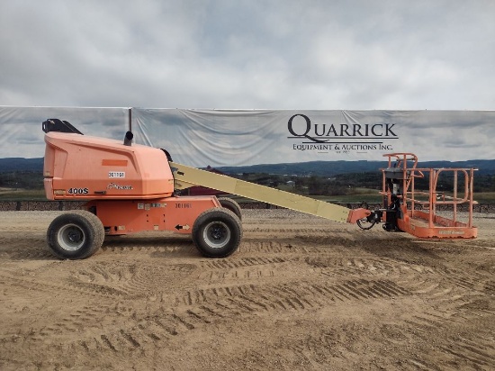 18 JLG 400S 40 ft Telescopic Boom Lift (QEA 7617)
