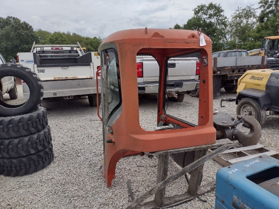 Kubota Excavator Cab (QEA 7854)