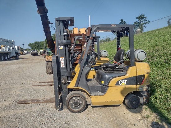 21 Cat 2C6000 Forklift (QEA 7889)