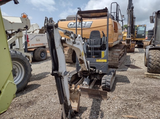 16 Bobcat E20 T4 Excavator (QEA 7977)