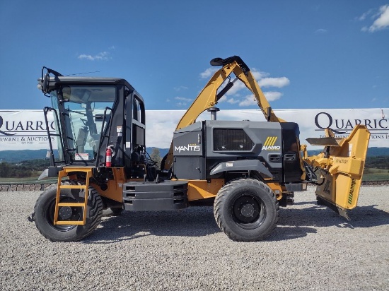21 Alamo Industrial Mantis 4142 Mower Tractor (QEA 8126)