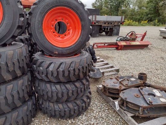 (4) 10-16.5 Tires on BC Wheels (QEA 2320)