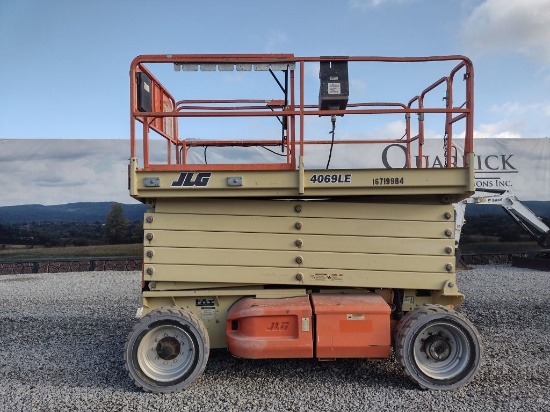 12 JLG 4069LE Scissor Lift (QEA 5094)