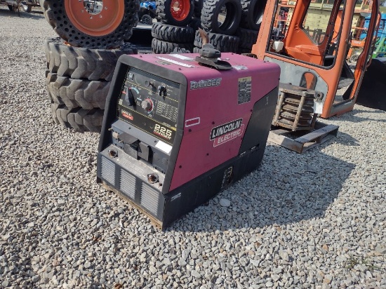 Lincoln Ranger 225 Welder (QEA 8279)