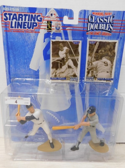 STARTING LINEUP CLASSIC DOUBLES MICKEY MANTLE & ROGER MARIS