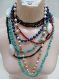 MIXED LOT OF NECKLACES