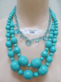 LOT OF 2 FASHION NECKLACES