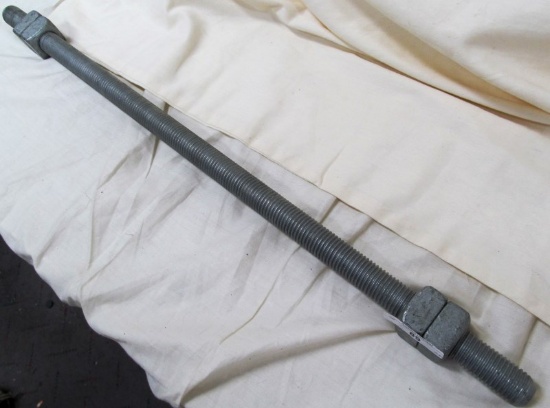 24" ALL THREAD WITH 4 NUTS