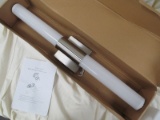 VANITY LIGHT BAR