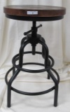 INDUSTRIAL ADJUSTABLE STOOL (25
