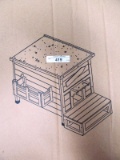 ROCKEVER WOODEN PET KENNEL