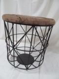 SMALL RECYCLED TABLE