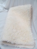 AREA RUG 100% VELEVET 36