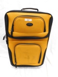 US TRAVELER 2PC SUITCASE SET HAS SOME WAREHOUSE SMUDGES