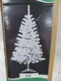4FT 300 TIP CANADIAN PINE WHITE CHRISTMAS TREE