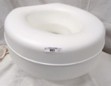 TOILET SEAT RISER