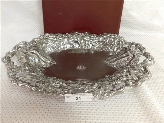 NEW IN BOX ARTHUR COURT GRAPE OVAL TRAY 14"x10"