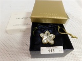 NEW IN BOX INTUITION SPARKLING SNOWFLAKE COMPACT