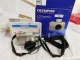 IN BOX OLYMPUS C-770 ULTRA ZOOM DIGITAL CAMERA (in box but may have been used but looks pretty new)